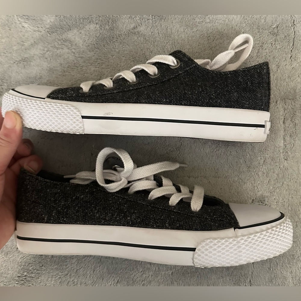 Gray Airwalk Sneakers